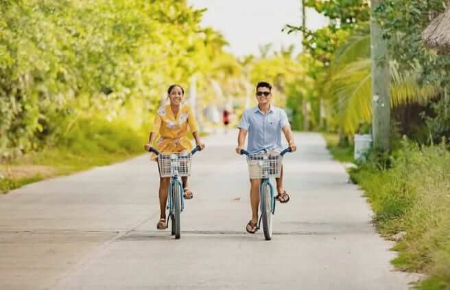Amergris Caye Biking